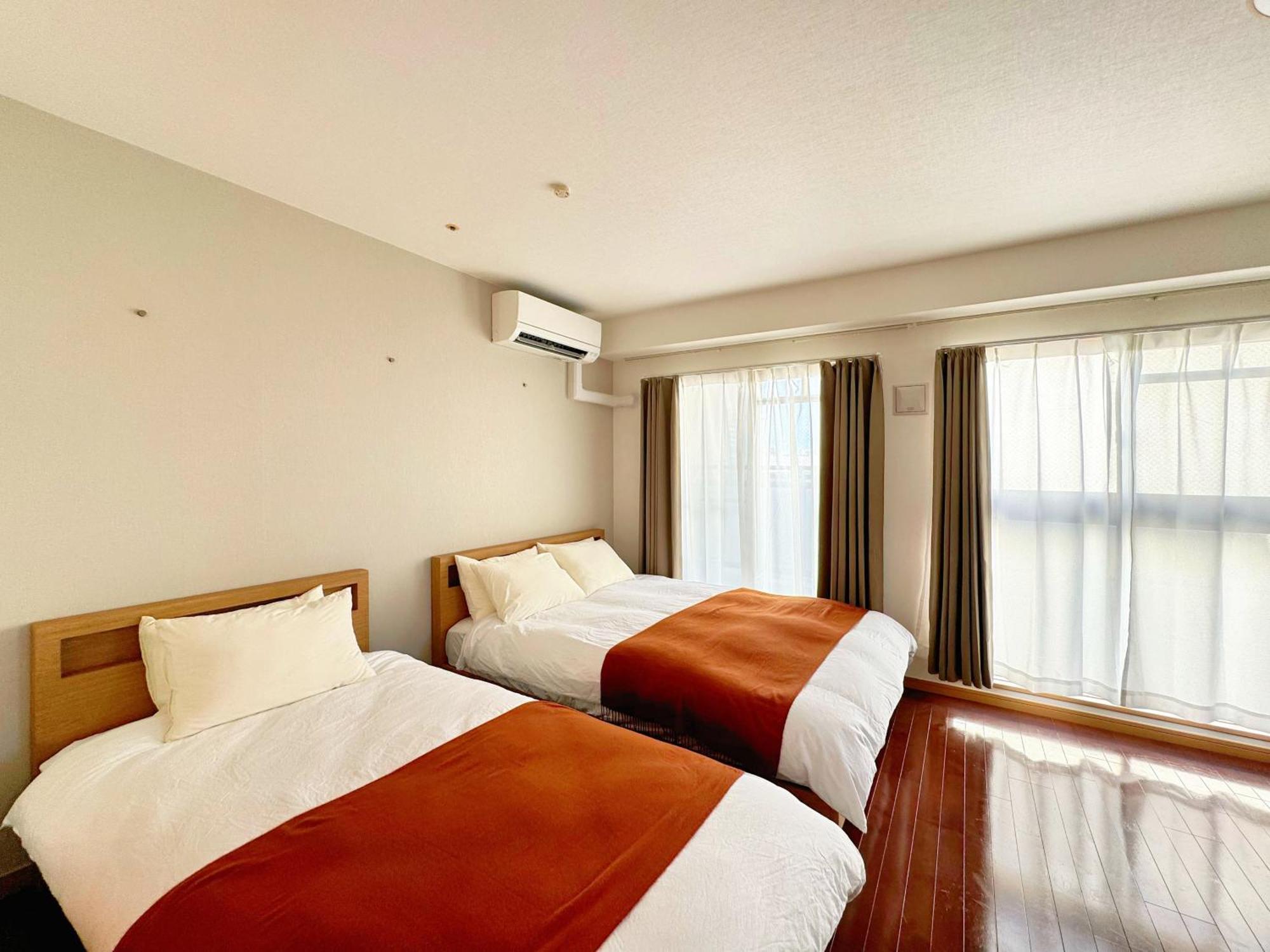 クリスタルコート難波 Apartment Osaka Exterior foto