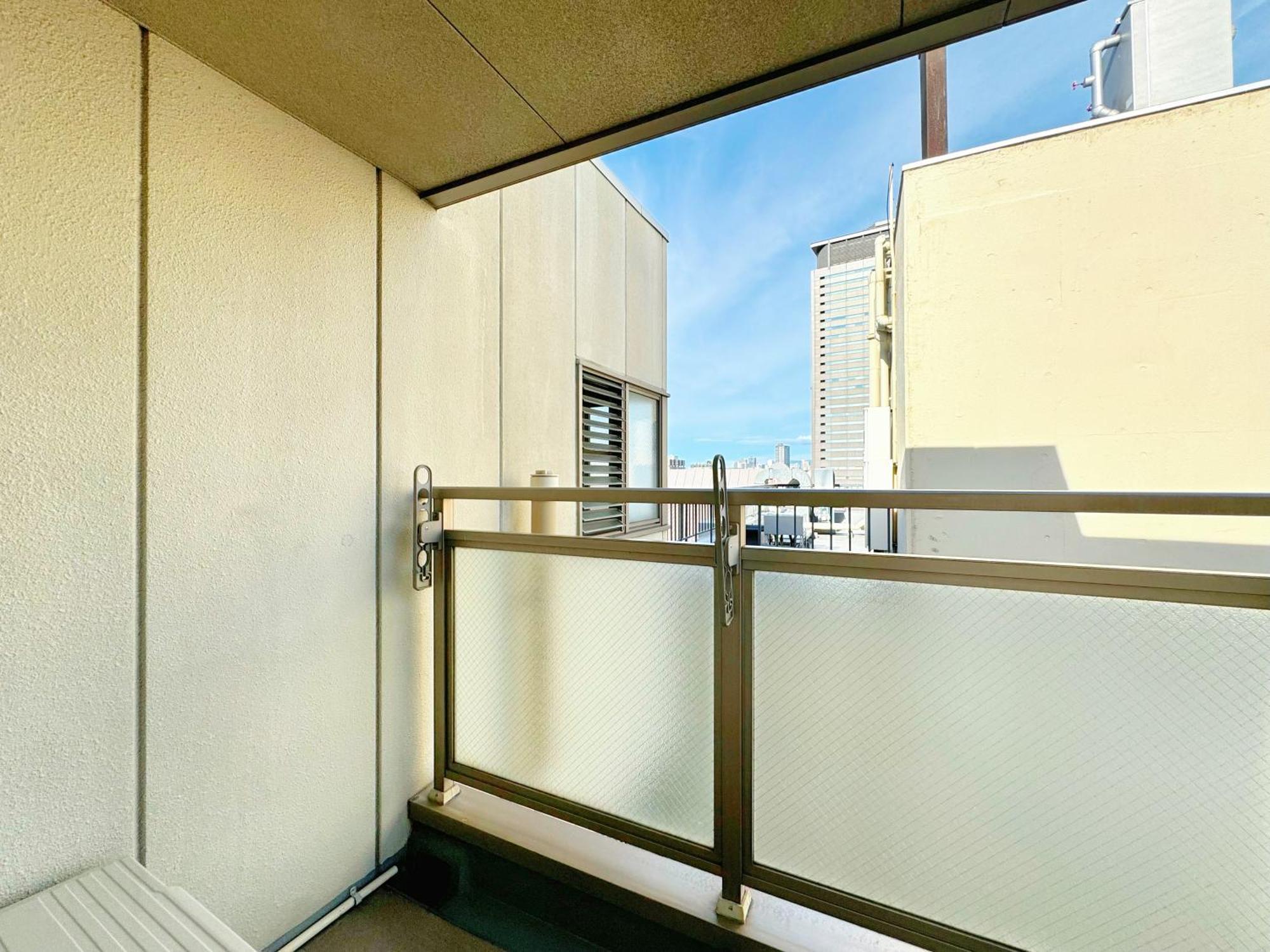 クリスタルコート難波 Apartment Osaka Exterior foto
