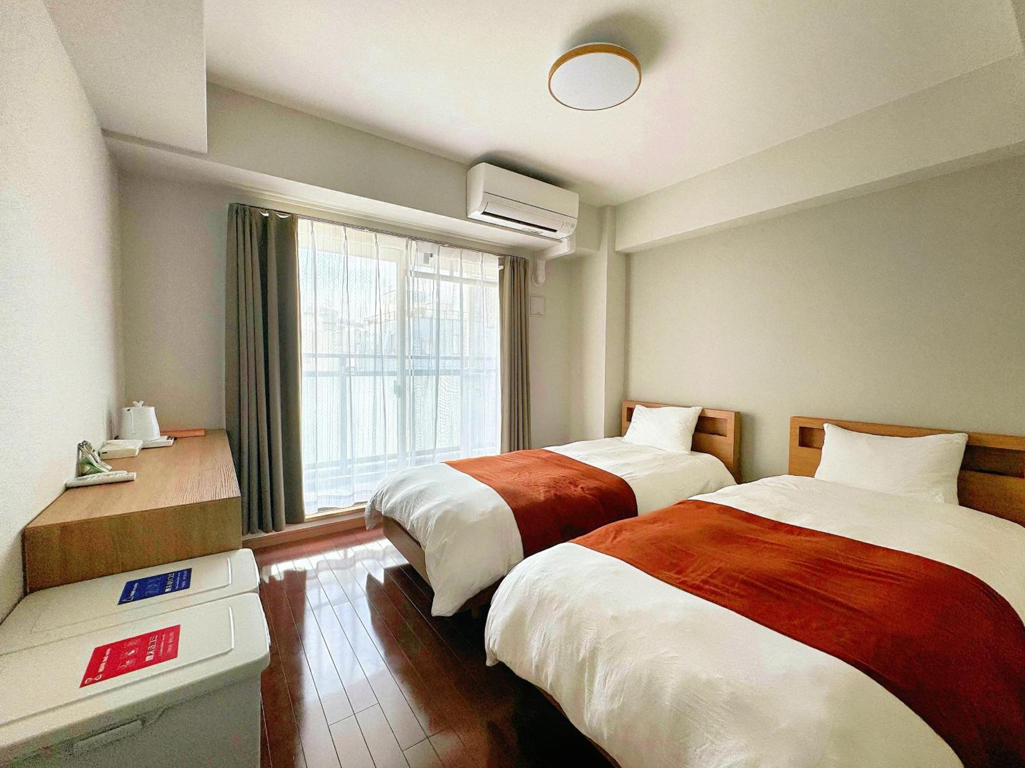 クリスタルコート難波 Apartment Osaka Exterior foto
