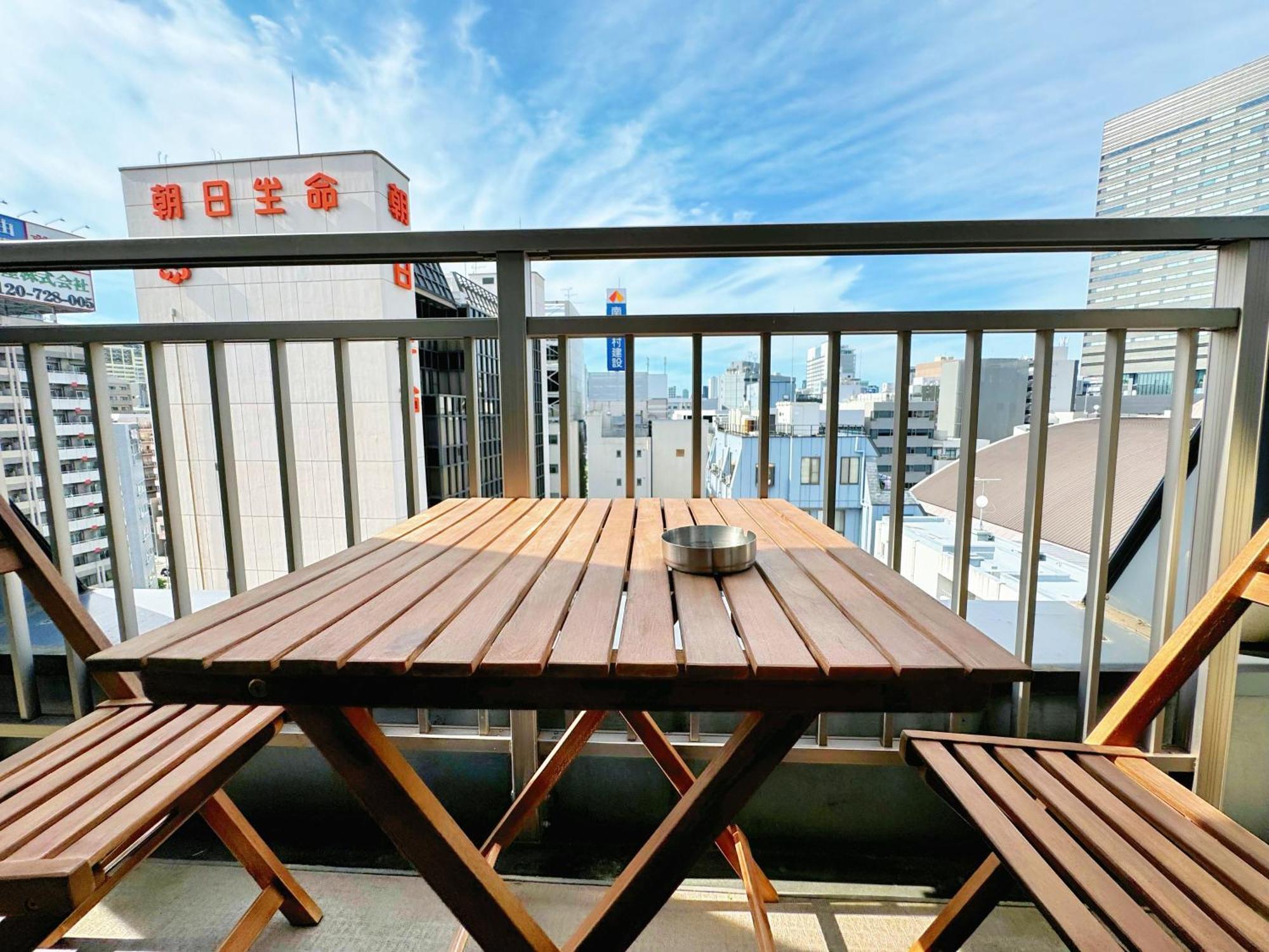 クリスタルコート難波 Apartment Osaka Exterior foto