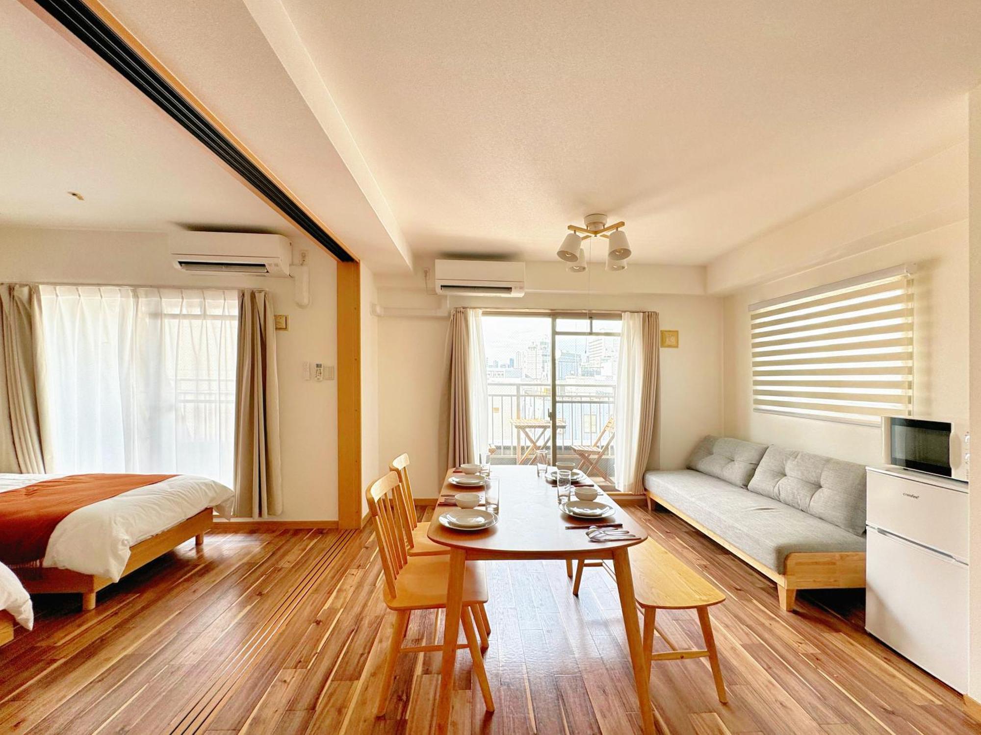 クリスタルコート難波 Apartment Osaka Exterior foto