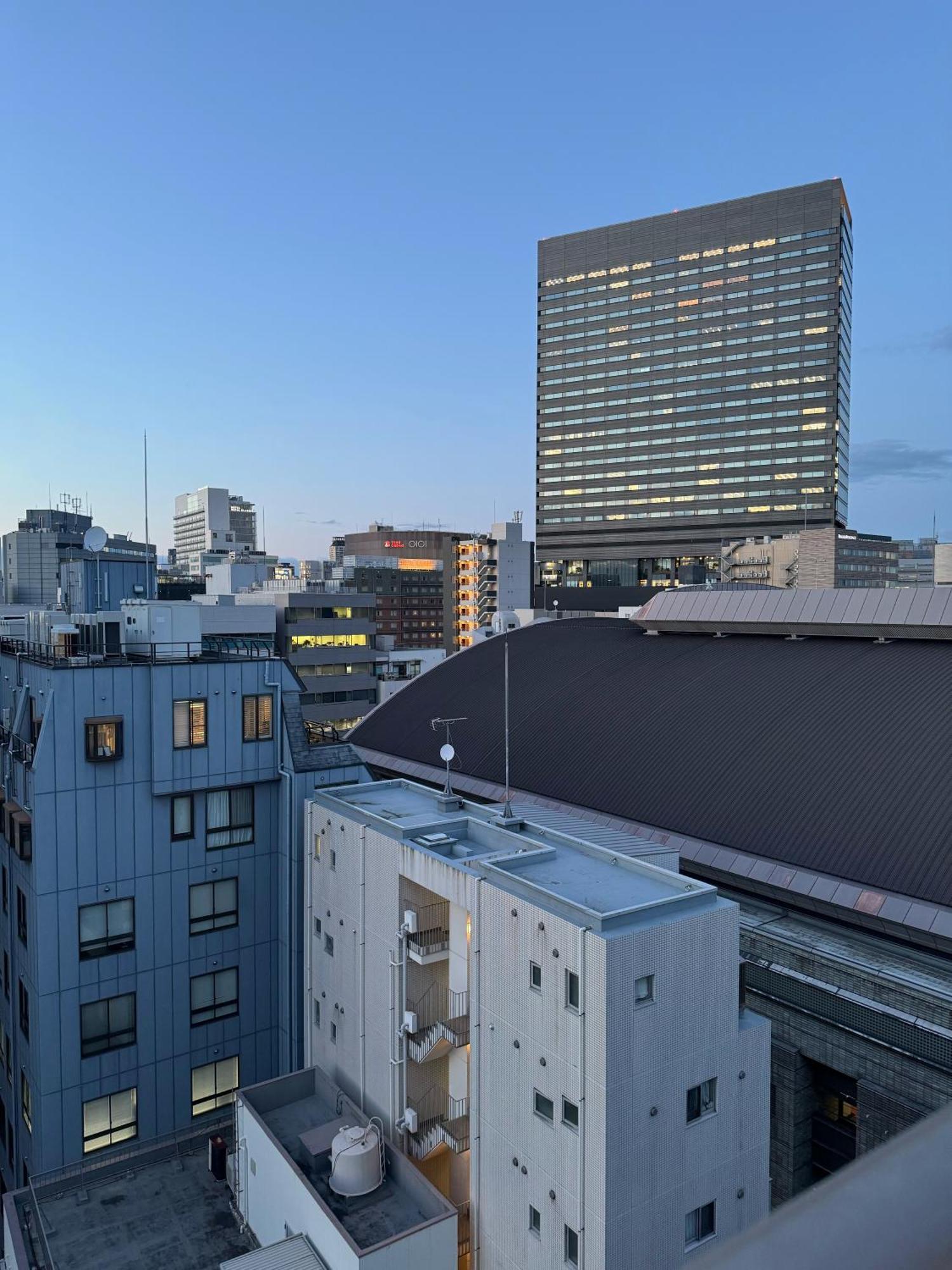 クリスタルコート難波 Apartment Osaka Exterior foto