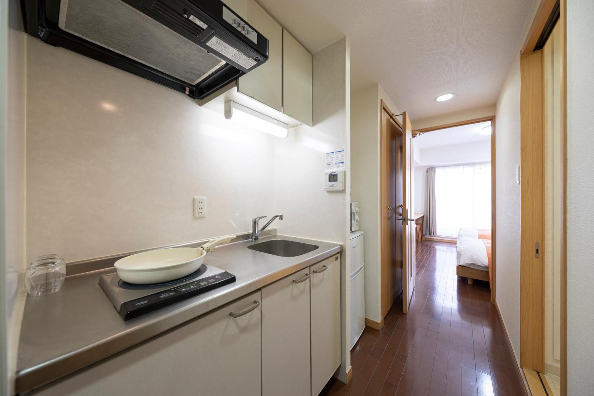 クリスタルコート難波 Apartment Osaka Exterior foto